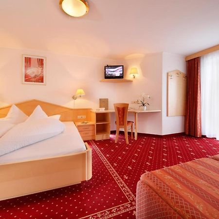 Hotel Alpenblick Pfelders Ngoại thất bức ảnh